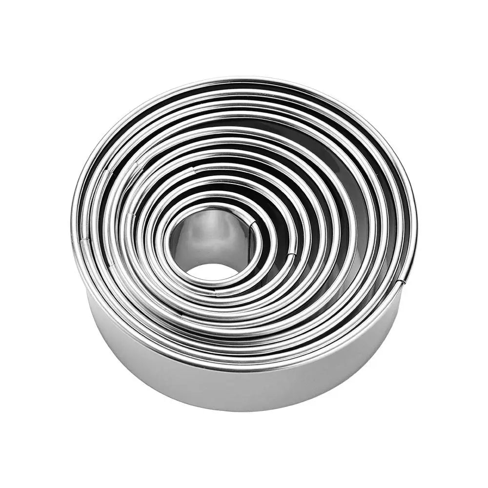 12Pcs Cookie Cutter & Mousse Ring Set Food Grade Stainless Steel Rolled Edge round Molds for Biscuit Donut Fondant Home Baking