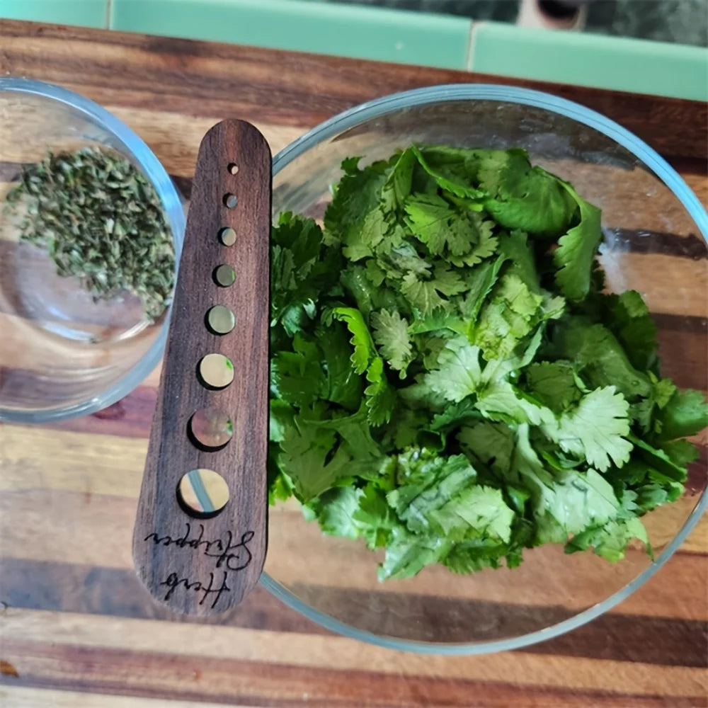 1 Wooden Vegetable Leaf Remover, Portable Multi-Compartment Vegetable Leaf Picker, Suitable for Household Kitchen Gadgets