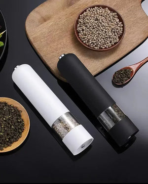 Battery Electric Automatic Mill Pepper and Salt Grinder with LED Light Adjustable Coarseness Spice Grinder Kitchen Cooking Tool